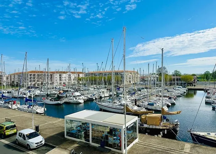 Taouata - Face Au Port